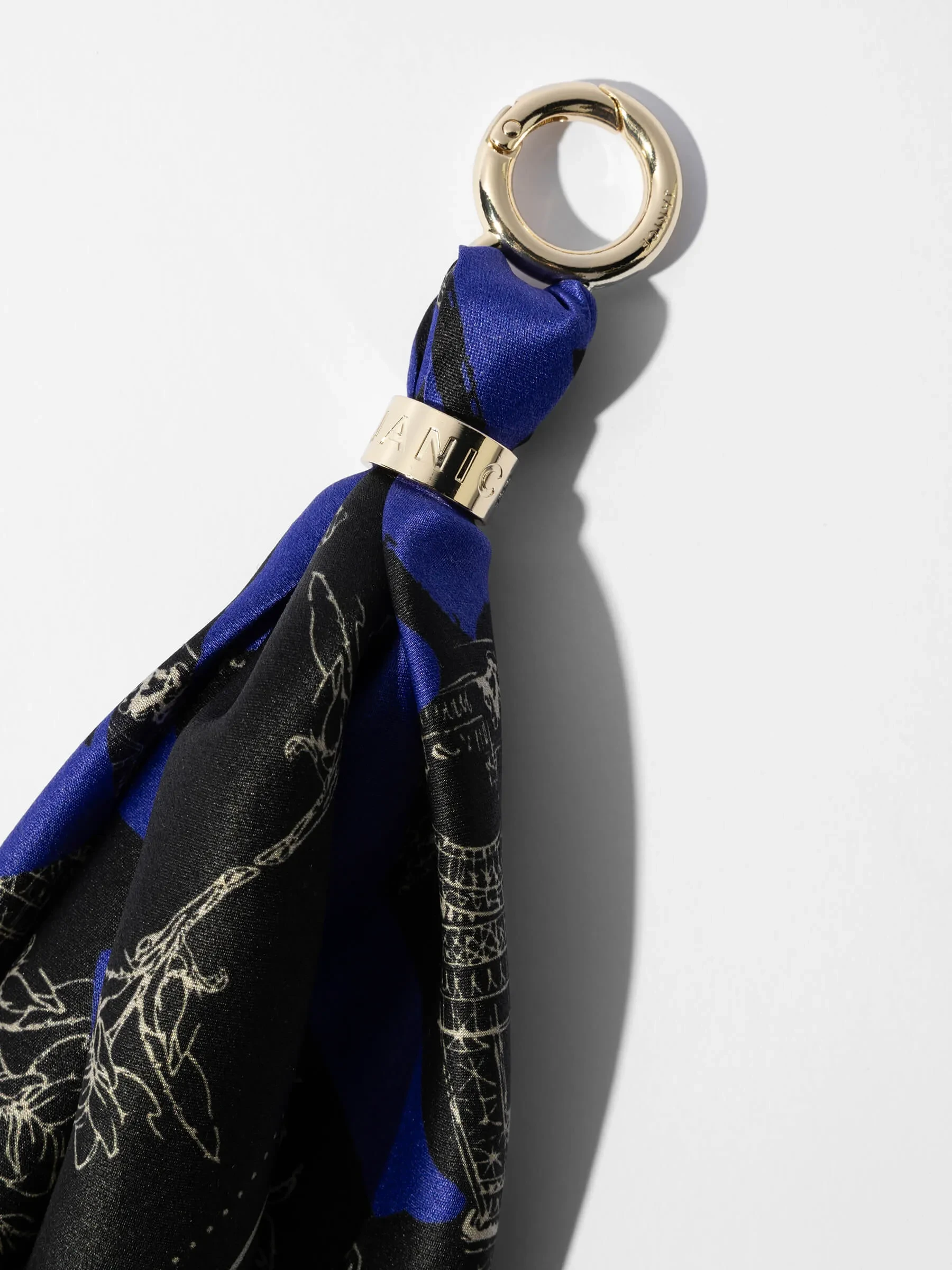 Bag Charm Zijden Sjaal Dames Effron Paris Bruin