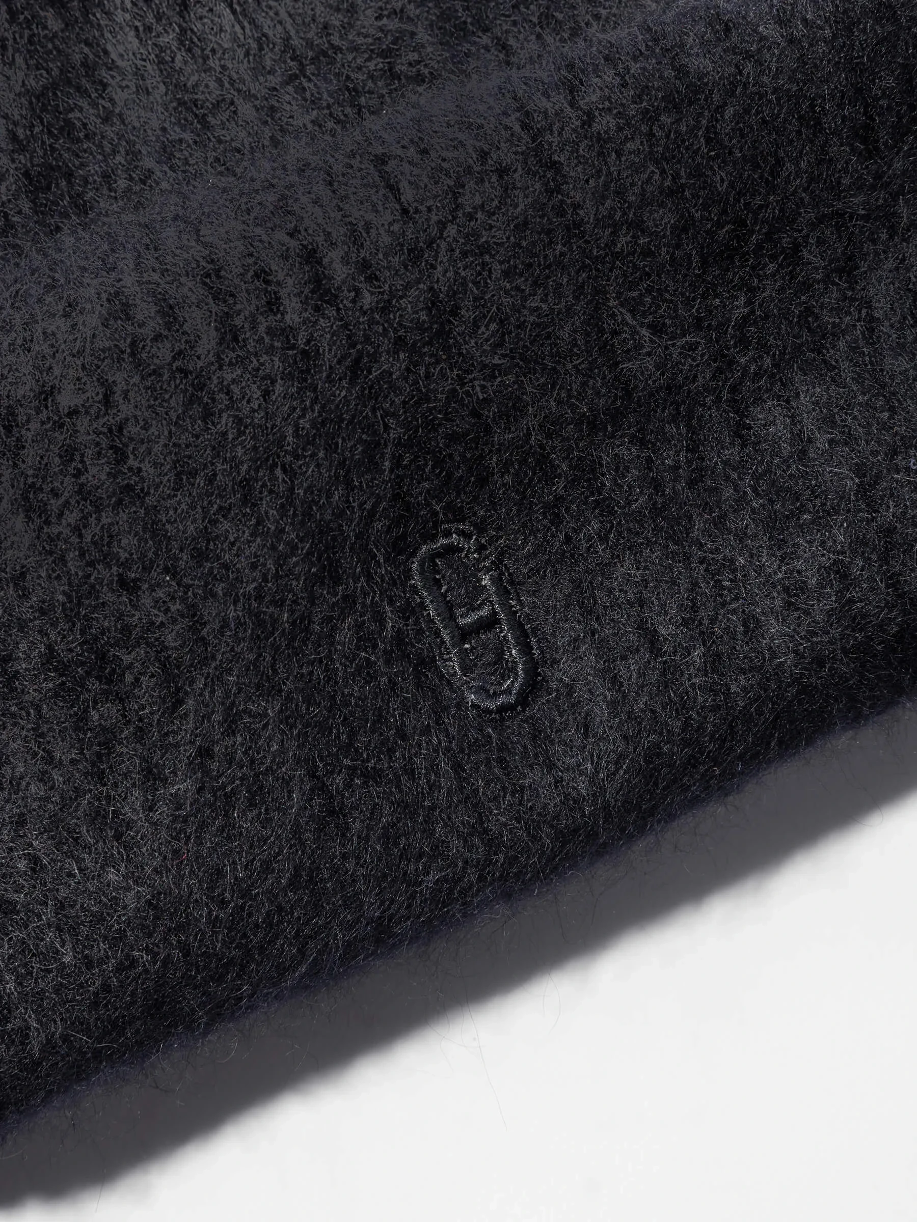 Cashmere Muts Brushed Jett Zwart