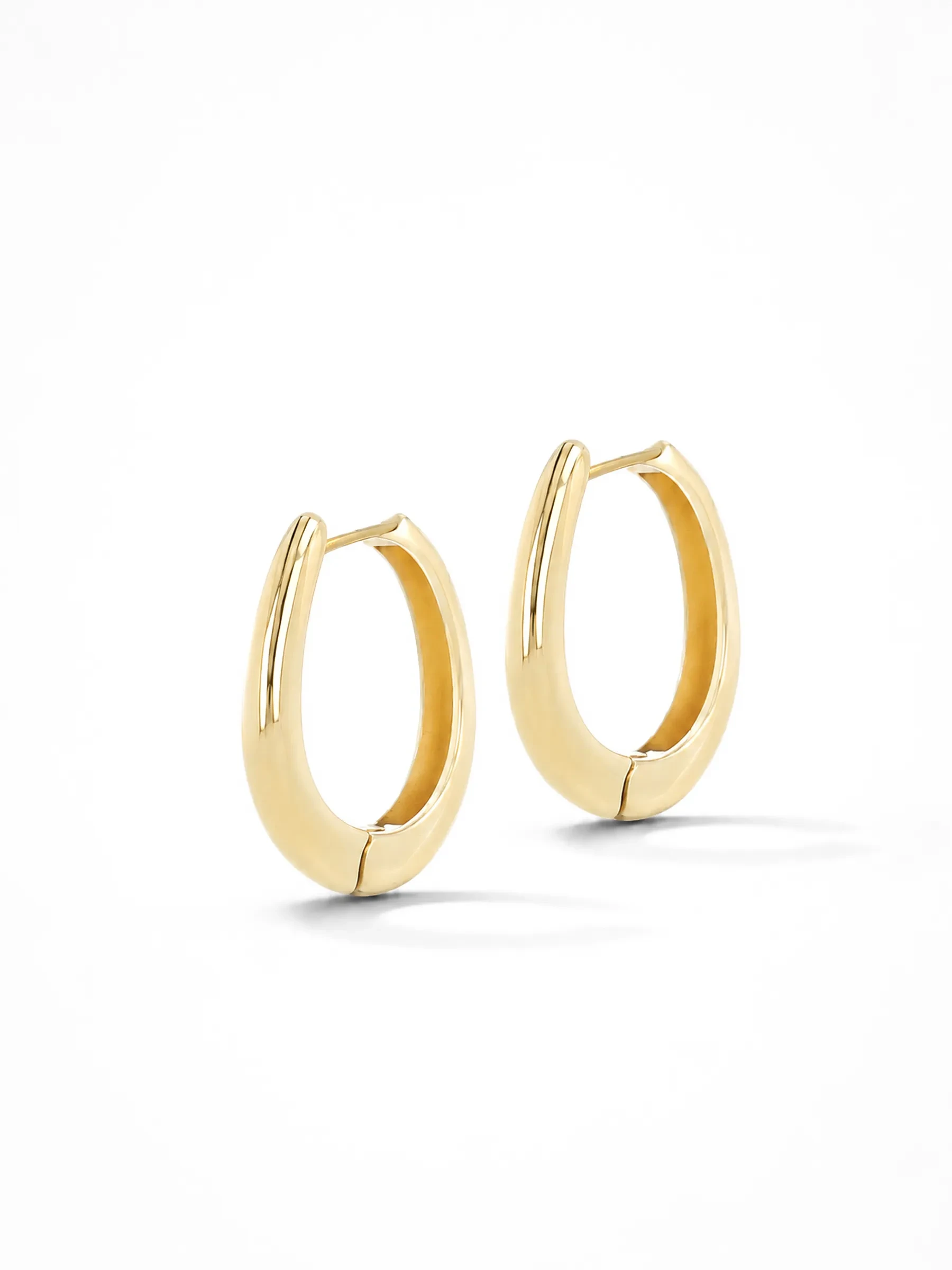 Gouden Oorbellen Oval Linked Hoop Creolen Logan Medium