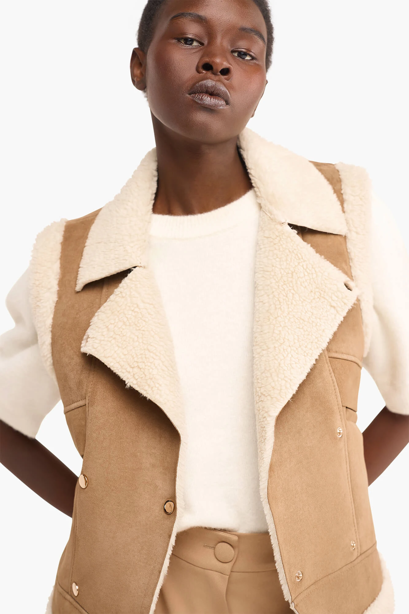 Lammy Dames Vest Suede Nick Cognac