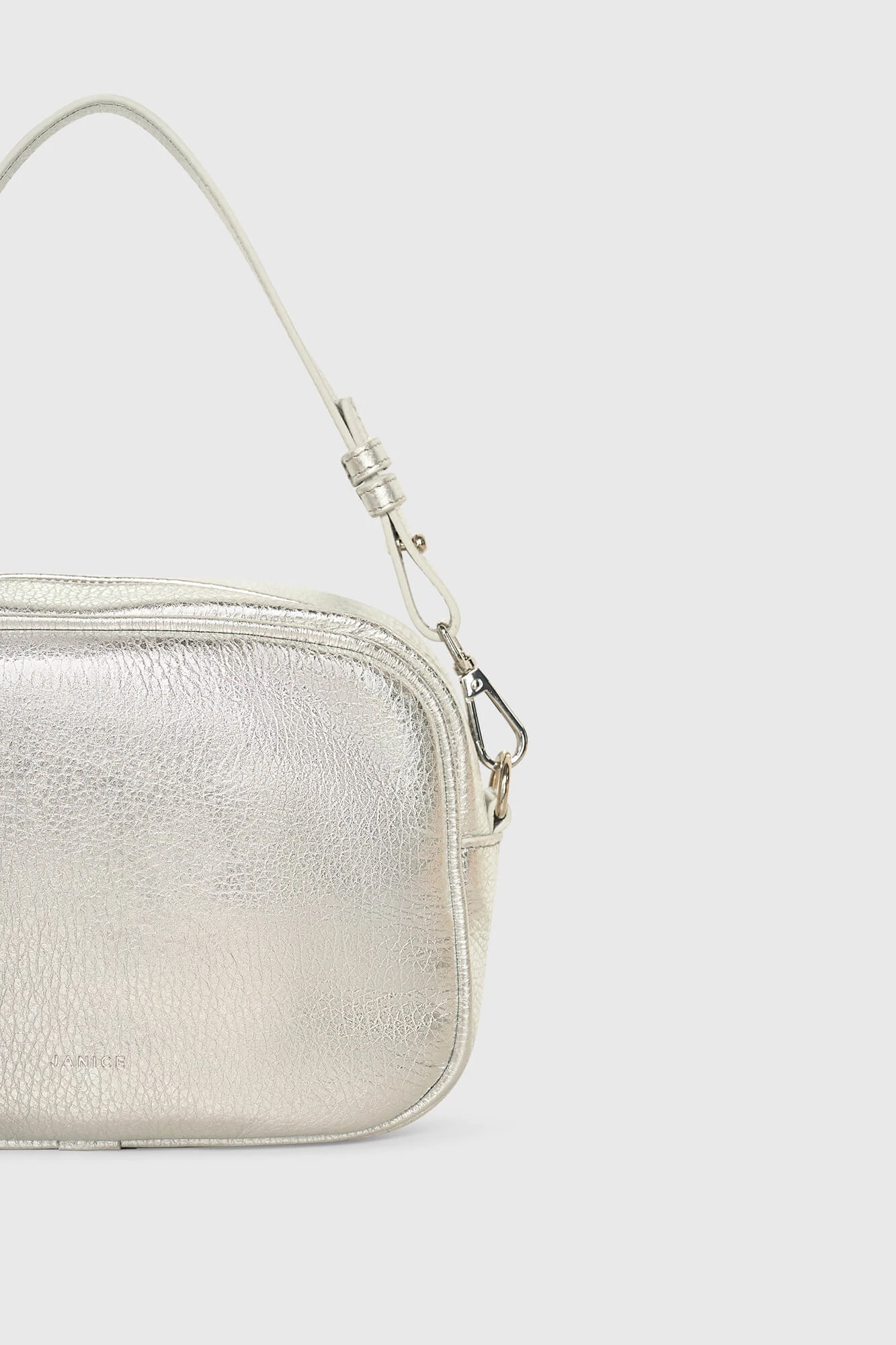 Bruce Tas Zilver